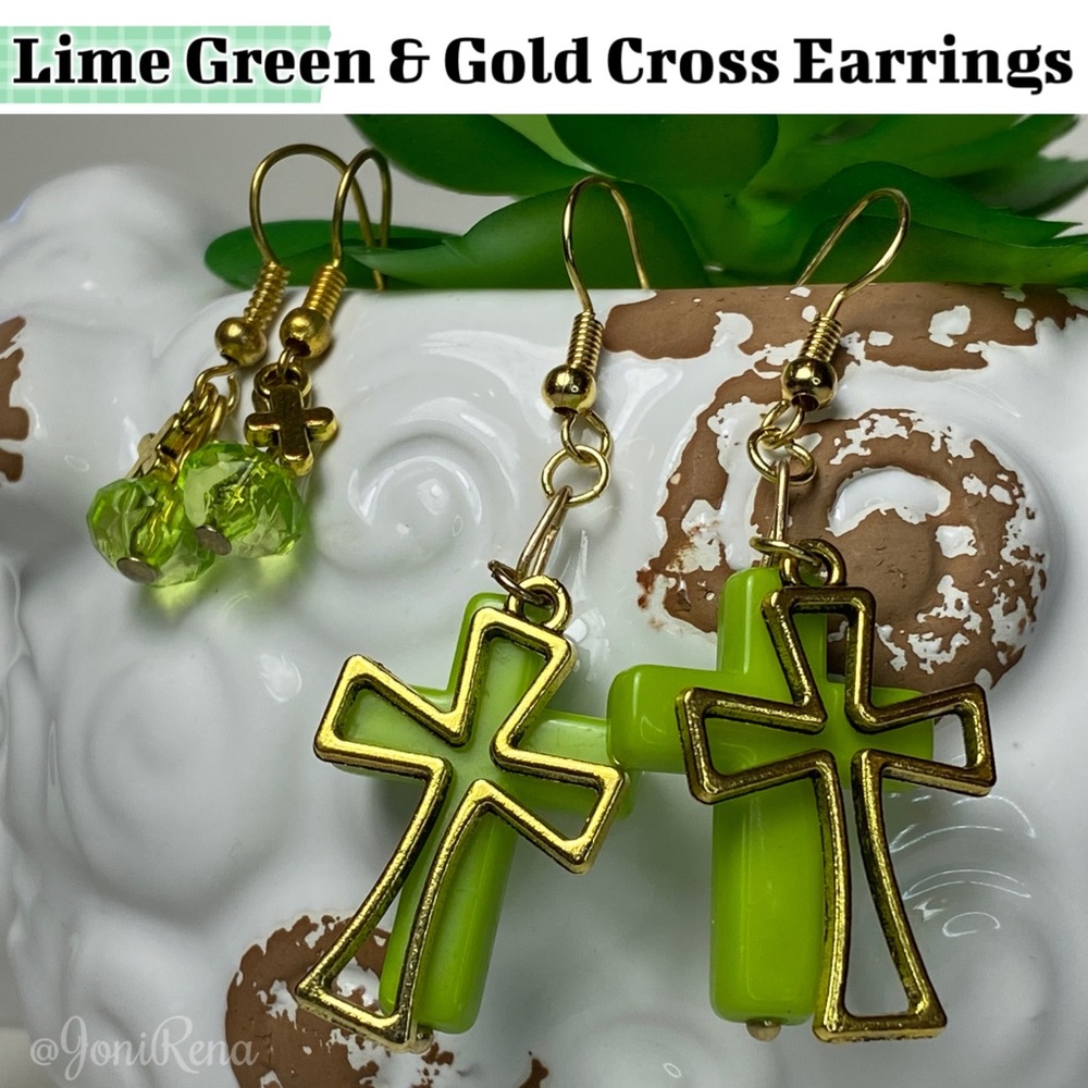 💚 2 STUNNING Lime Green & Gold Earring Sets! 💚